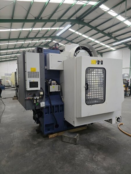 2005 YCM XV-1020A Used CNC Vertical Machining Center For Sale