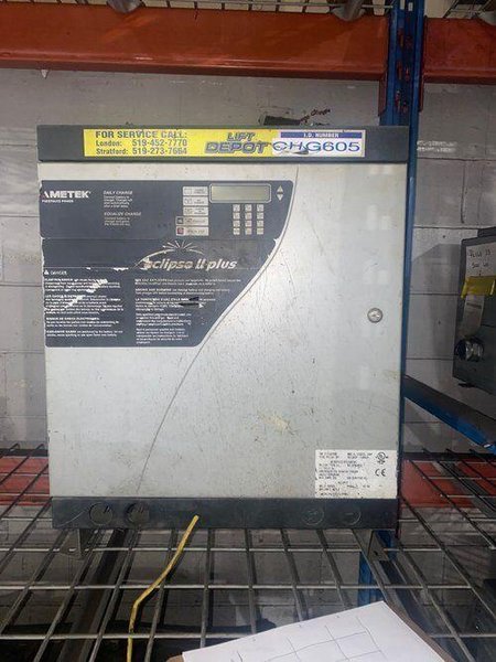 AMETEK Prestolite Power Eclipse II Plus Battery Charger 800EC3-24DP USED
