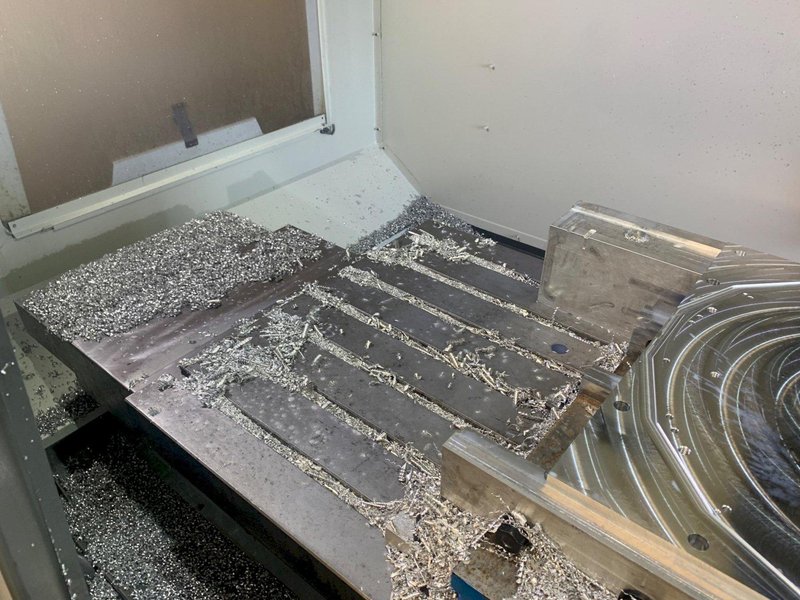 2019 HAAS VF-5/40 4 Axis Ready, 10K Geared, Remote Jog, 24+1 Side ATC Vertical Machining Center