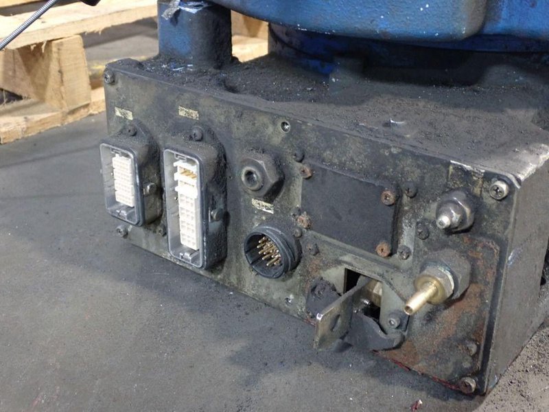 MOTOMAN / YASKAWA ELECTRIC 2.0KVA ROBOT  -  MH6