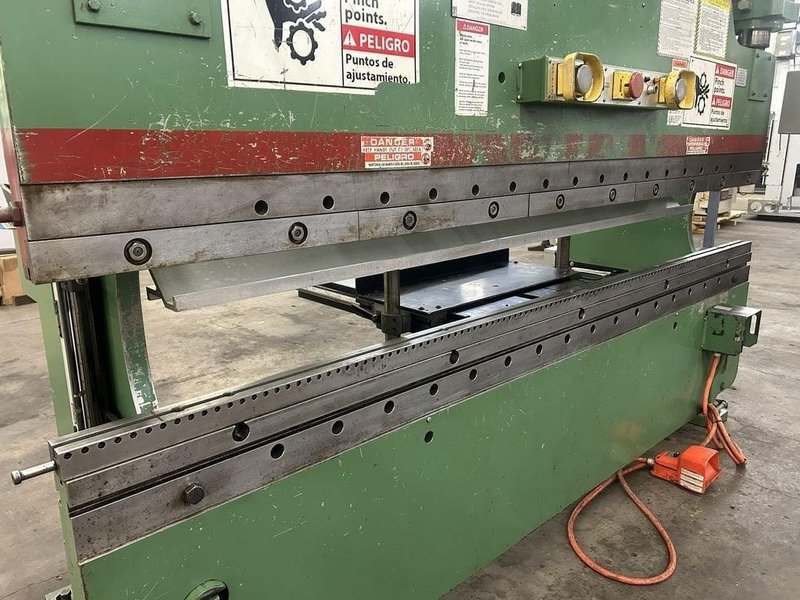 Cincinnati 90CBX8 CNC Press Brake (#6003)