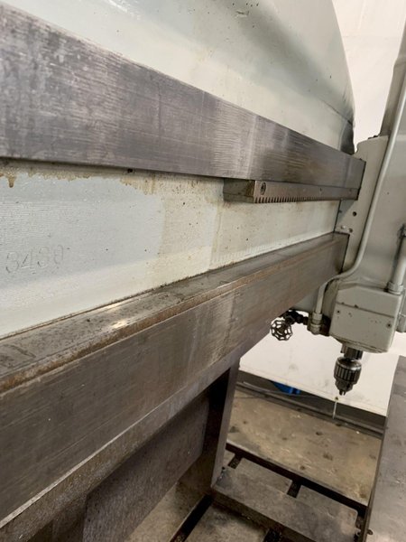 4&#039; X 11&quot; CARLTON 1A RADIAL ARM DRILL. STOCK # 0850023.