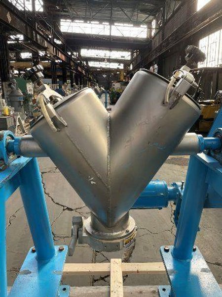 PATTERSON-KELLEY 1 CU FT CROSSFLOW TWIN SHELL BLENDER