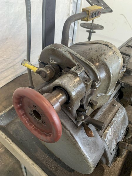 10" X 22" SOUTH BEND PRECISION SHOP LATHE. STOCK # 0746523.