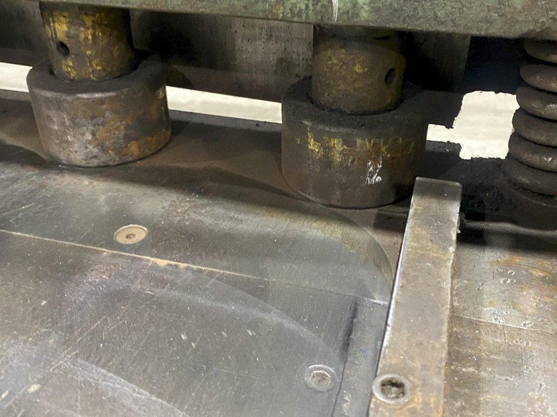 10' X 1/4" WYSONG MODEL #1025 MECHANICAL POWER SQUARING SHEAR: STOCK #20267