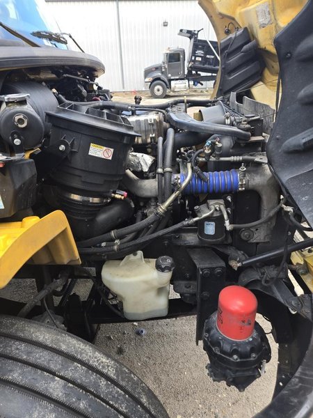 2018 Freightliner M2 1FVACWFB1JHJH4959