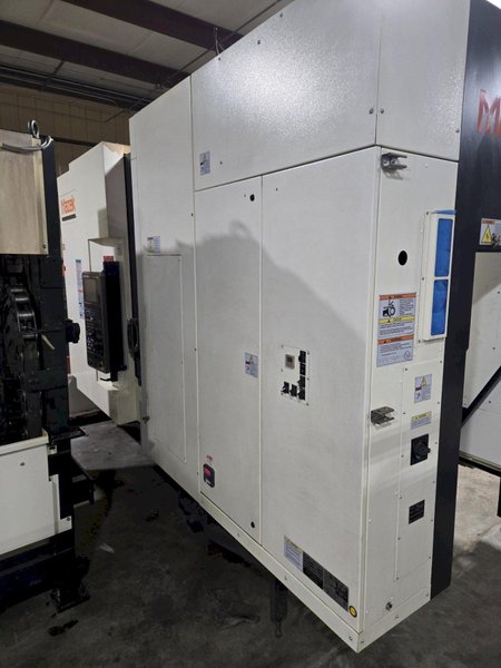 Mazak HCN-4000 400mm HMC, 2012 – 80 Tools, Full 4th Axis, CAT40, Probing, Chip Conveyor