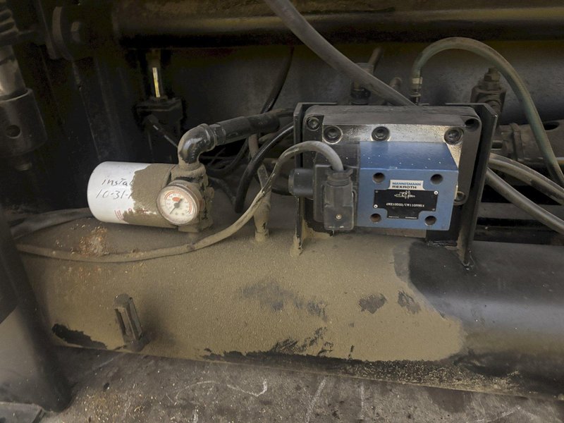 8 SPINDLE X 24&quot; X 86&quot; CEMCO MULTI-HEAD GANG DRILL &amp; BORING MACHINE: STOCK #22927