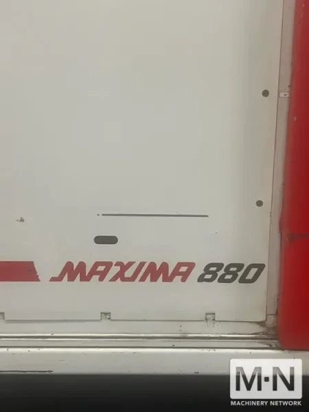 880 TON 116 OZ CINCINNATI MILACRON MODEL MM880 INJECTION MOLDING MACHINE MFG 2002