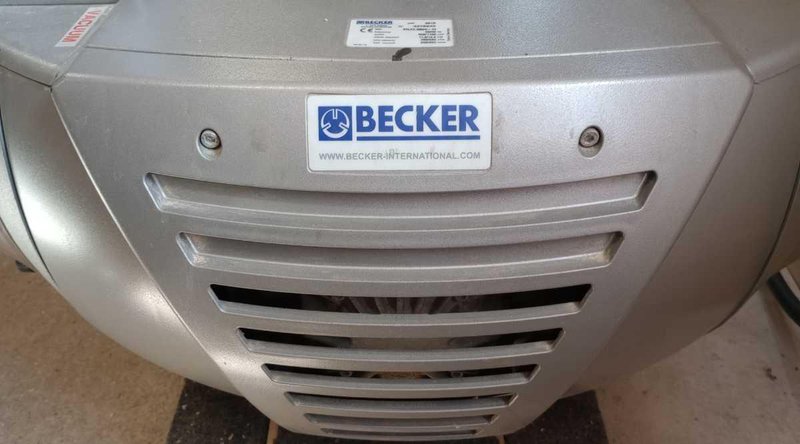 25 HP Becker VTLF 2.500/0-79 Vacuum Pump, 2019 – Single Phase Ready, Vectrue CFW-11 Inverter Included, Single Stage, Oil Free, Low Usage