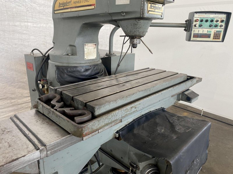2 HP SERIES 2 BRIDGEPORT CNC VERTICAL MILL. STOCK #0742822.