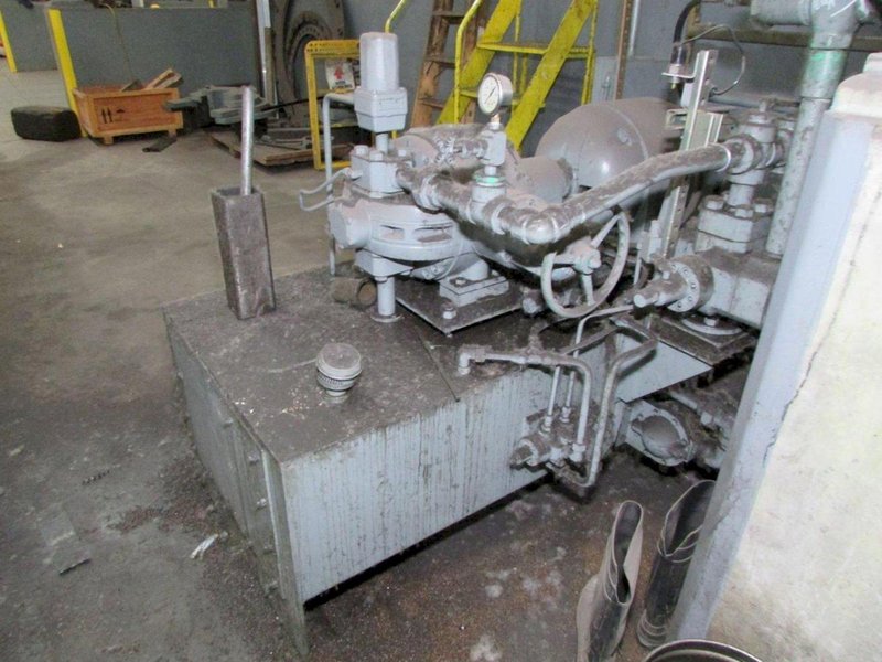 300 TON NILES-BEMENT HYDRAULIC HORIZONTAL WHEEL PRESS. STOCK # 0311123