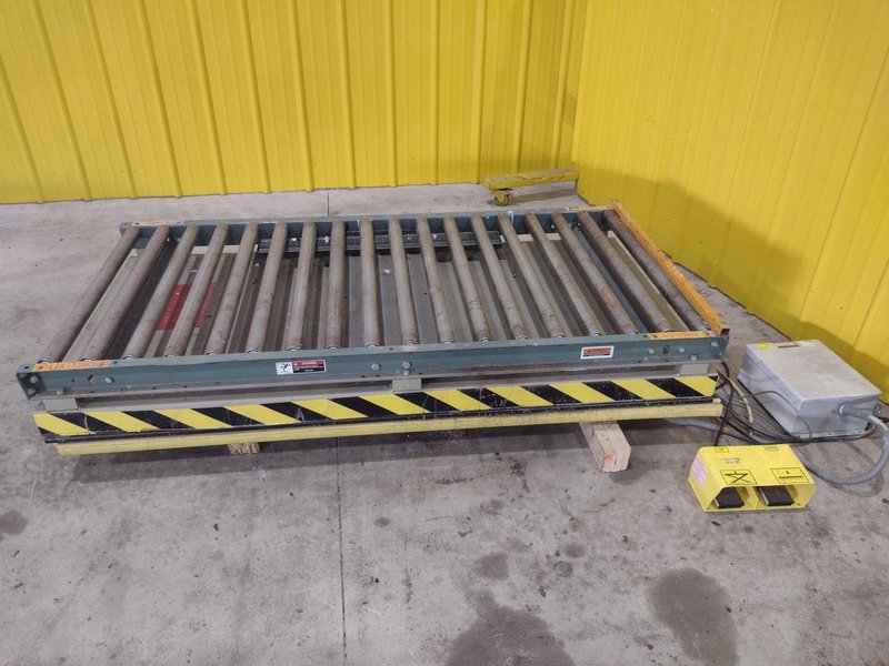 4,000 LB X 72" X 36" SOUTHWORTH MODEL #LS4-36 HYDRALUIC LIFT TABLE WITH ROLLER TOP: STOCK #20899