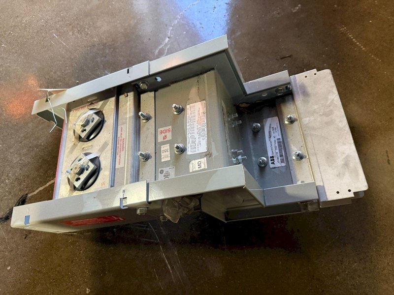 ABB 2500A Spectra Series INDOOR Copper Flat Offset (Down) 600V, 3PH, 3G, NEW