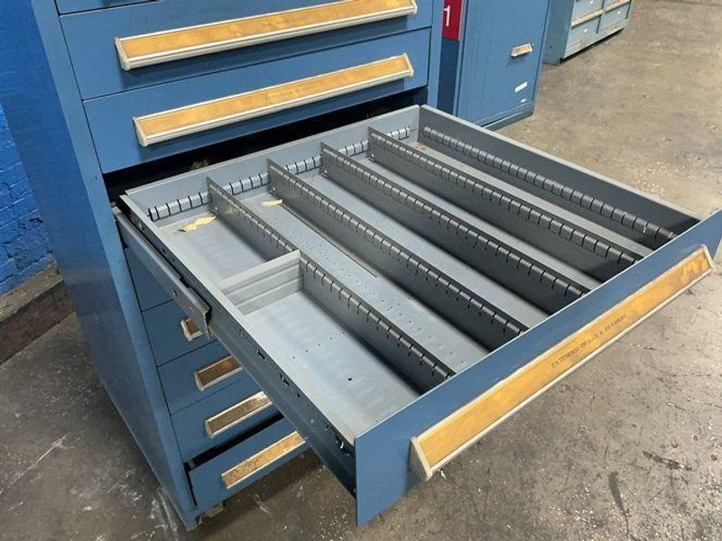 Stanley Vidmar 10 Drawers Tool Cabinet