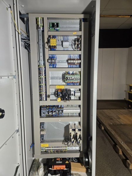 110 Ton x 10′ Durma AD-S 30100 Hydraulic Press Brake, 2022 – 4 Axis Backgauge