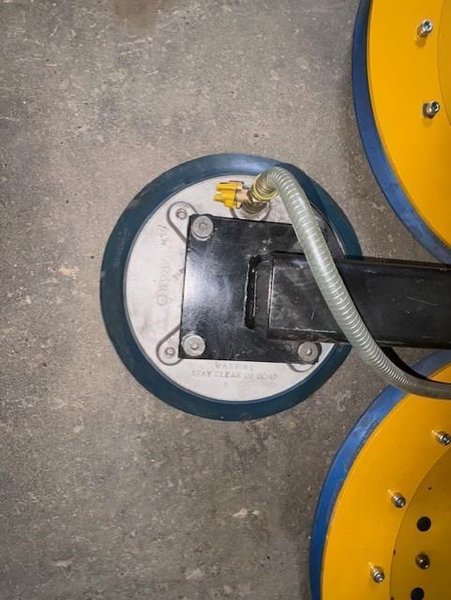 5,000lbs ANVER CORP VACUUM SHEET LIFTER STOCK# 4154