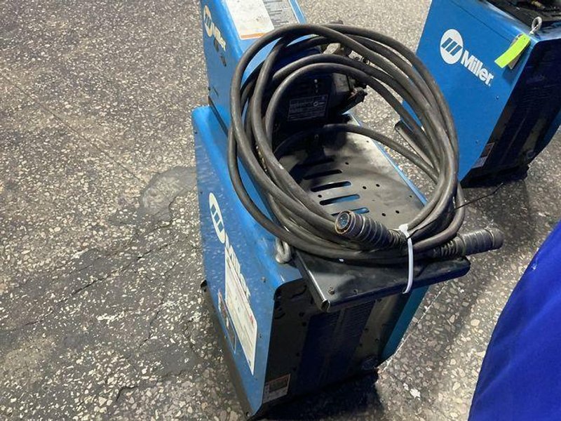 Miller  450 A Welder  - Axcess 450