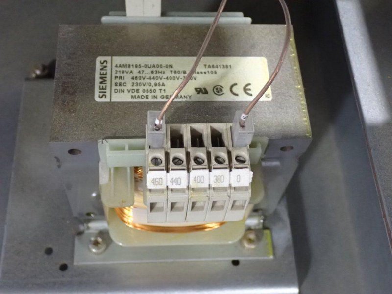 SIEMENS AC DRIVE  -  6SE7032-1EG20-Z