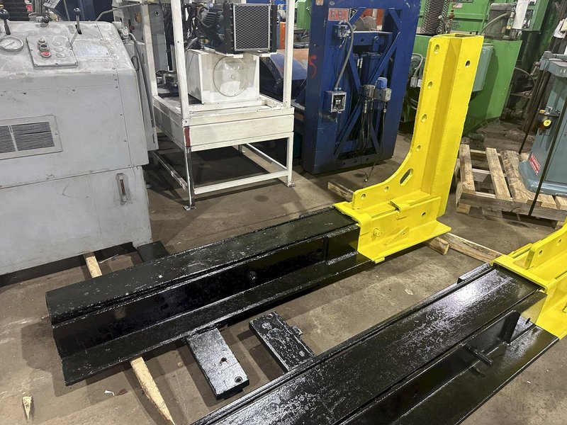 FORKLIFT LIFTING BOOM ATTACHMENT W/ STAND: STOCK #19471