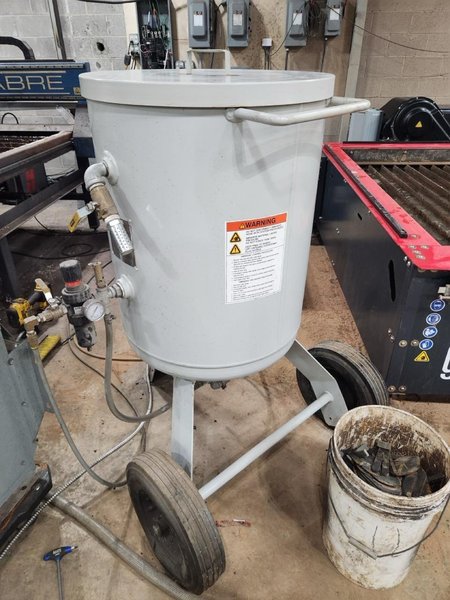 13′ x 6′ Omax Global Max 2040 Waterjet, 2022 – Chiller, Abrasive Hopper