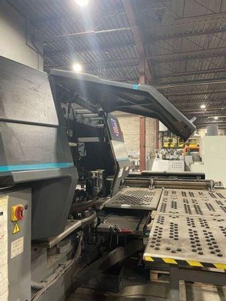 1998 LVD Strippit 1250 Turret Punch (#4798)