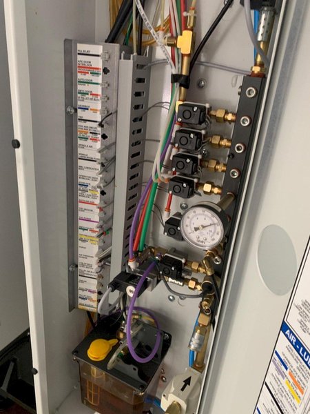 2022 Haas VM 2 with Probing and 5th Axis Vertical Machining Center