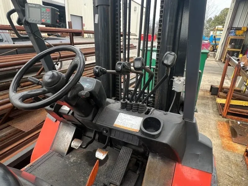 15,500 LB. TOYOTA 7FGCU70 FORKLIFT. STOCK #1219525