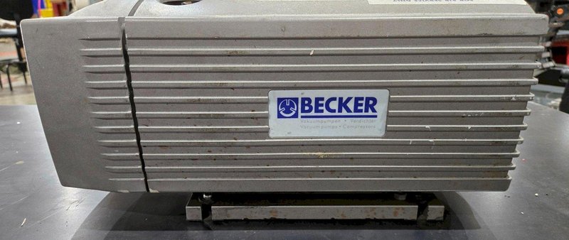 BECKER 2263696 VT 4.16 VACUUM PUMP USED