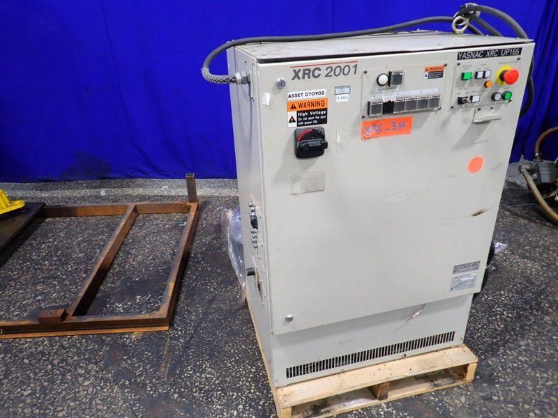 MOTOMAN ROBOT  -  YR-UP165-A05
