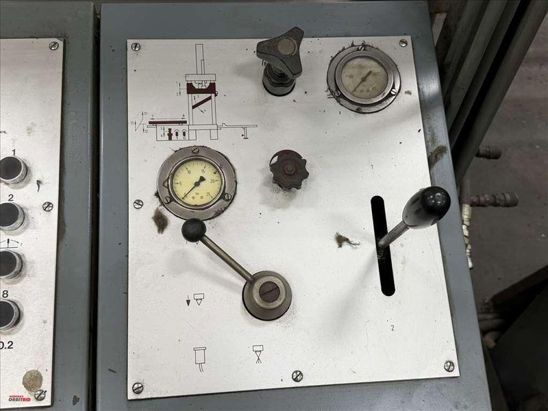56 TON REIS MODEL TUS125-OK-50 HYDRAULIC SPOTTING AND TRYOUT PRESS