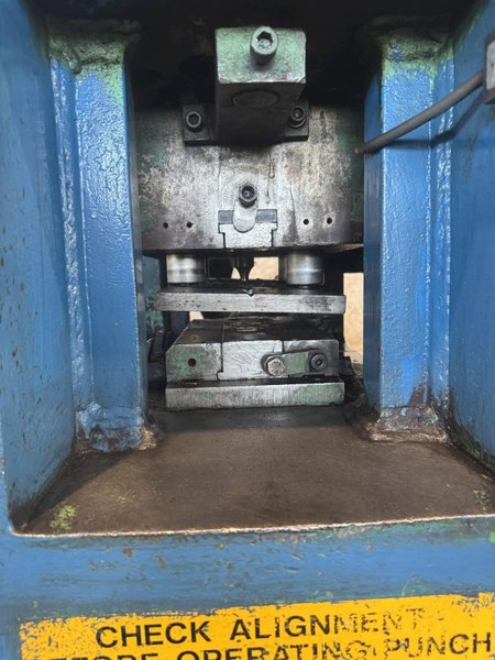 196 TON X 18” WIDTH X 1” FRANKLIN MODEL #B5196-20 AUTOMATIC HYDRAULIC SHEAR &amp; PUNCH MACHINE: STOCK #23392