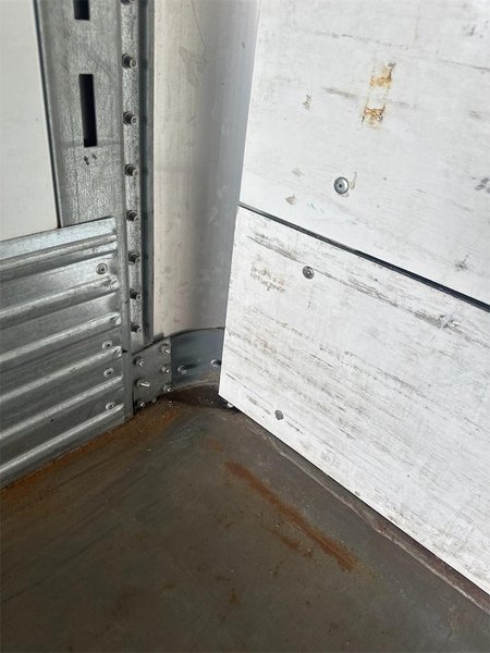 2023 Vanguard 53 x 102 5V8VA5329PM307079