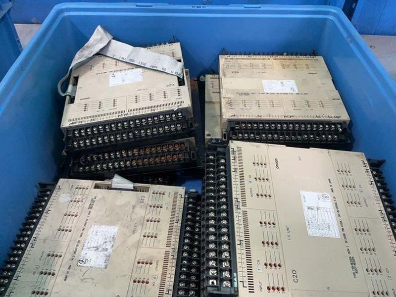 OMRON LOGIC CONTROLLER UNIT   -  C20-MC22EA