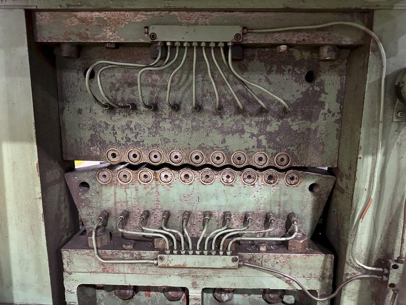 72" x .060" X 19 ROLL VOSS MODEL 84/1.156-19/13 CORRECTIVE COIL LEVELER: STOCK #22095