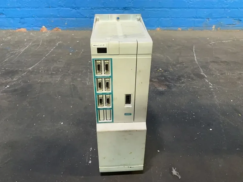 MITSUBISHI SERVO DRIVE UNIT  -  MDS-C1-V1-90