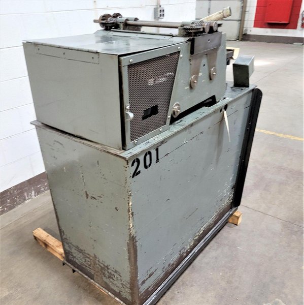 BERTOLETTE MODEL 300 "STRAIGHT-O-MATIC" ROUND PARTS STRAIGHTENER