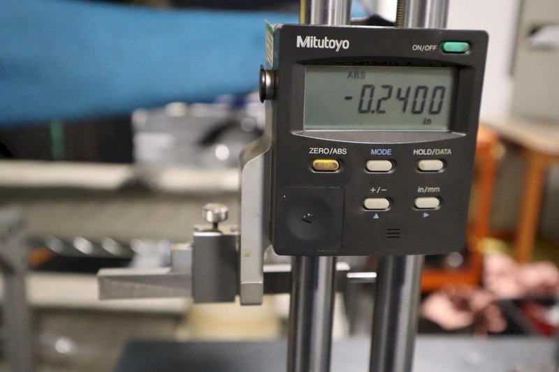 Mitutoyo 0-24" Digital Height Gage with LCD Display- Auction Item
