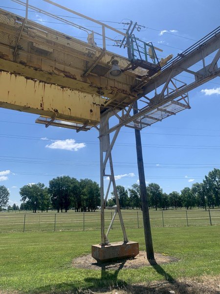 10 TON X 60' X 1000' P&amp;H OVERHEAD SELF STANDING YARD CRANE SYSTEM: STOCK #13150