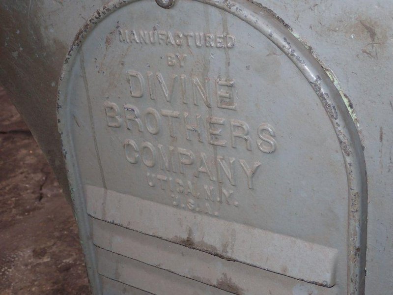 DIVINE BROTHERS BUFFER  -  VCS-7