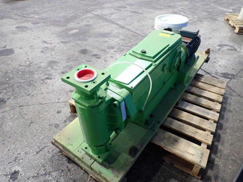 PULSAFEEDER 2 HP DIAPHRAGM METERING PUMP   -  7660H-S-E
