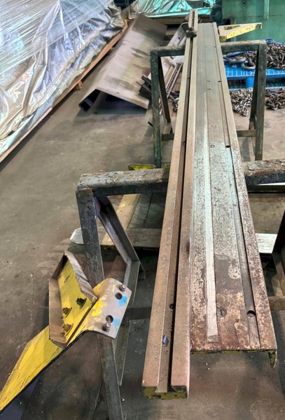 10' Squaring Arm &amp; Front Supports Off Cincinnati 10' x 1/2" Shear 4H10