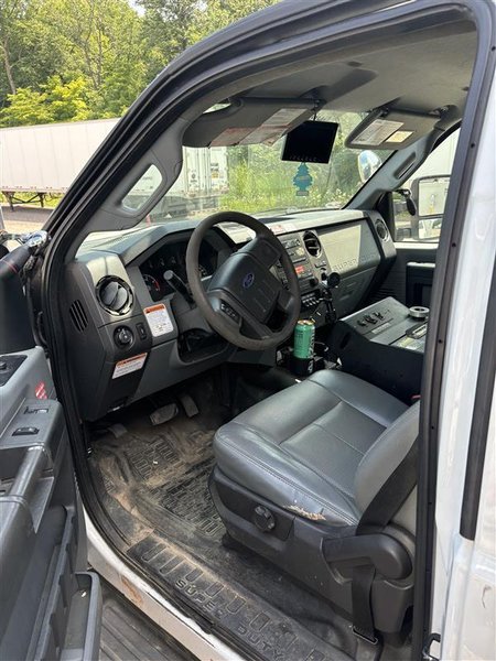 Ford F550 Super Duty Altec Bucket Truck, 2016
