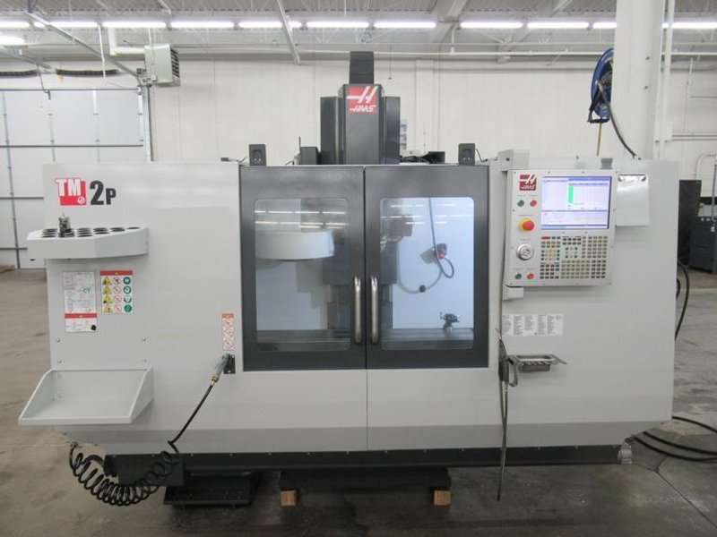 Haas TM-2P CNC Toolroom Mill, 40"x16"x16", 6K RPM, 10 Station ATC, Probing, Coolant System - Only 975 Spindle Hours!