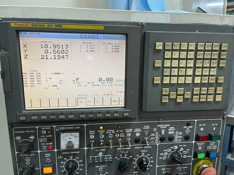 Daewoo DVC-400 VMC, 2004