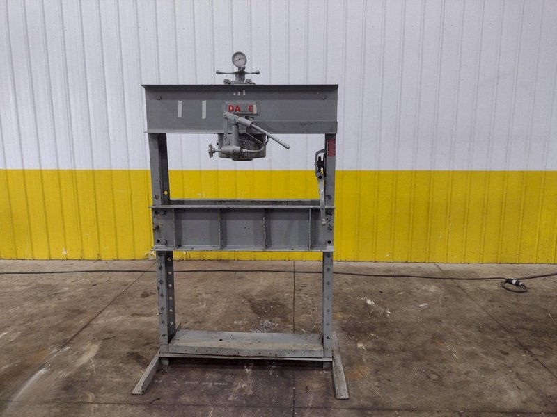 DAKE H FRAME MANUAL HYDRAULIC PRESS: YOBRO #25684