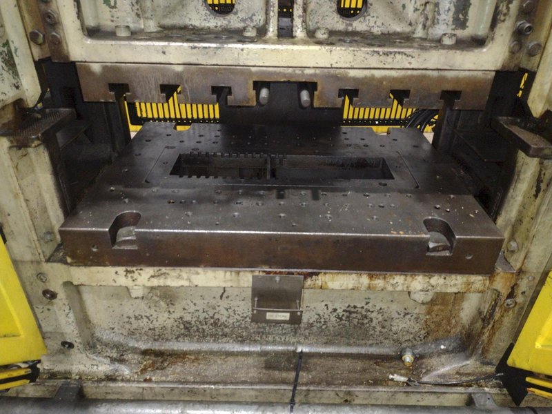 60 TON MINSTER MODEL #P2-60-36 PIECEMAKER SSDC STAMPING PRESS, 3" STROKE &amp; 100/300 SPM: YOBRO #25761