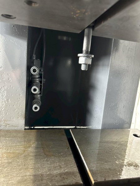 300 TON HINES SC0542 HYDRAULIC DEEP DRAW PRESS. STOCK # 0420423