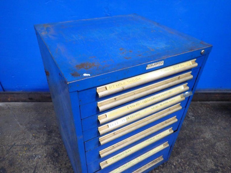 EQUIPTO 9 DRAWERS TOOL CABINET