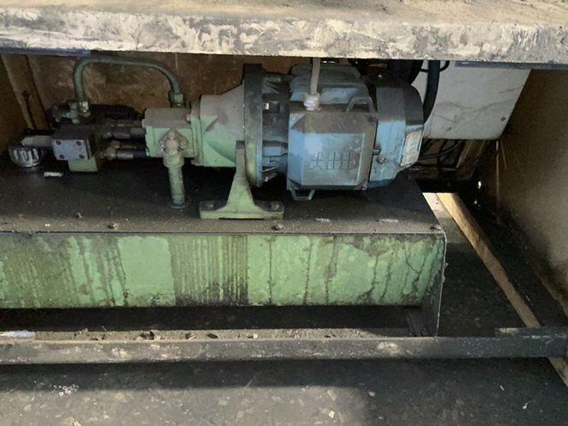 GEKA IRON WORKER  -  HYD-70